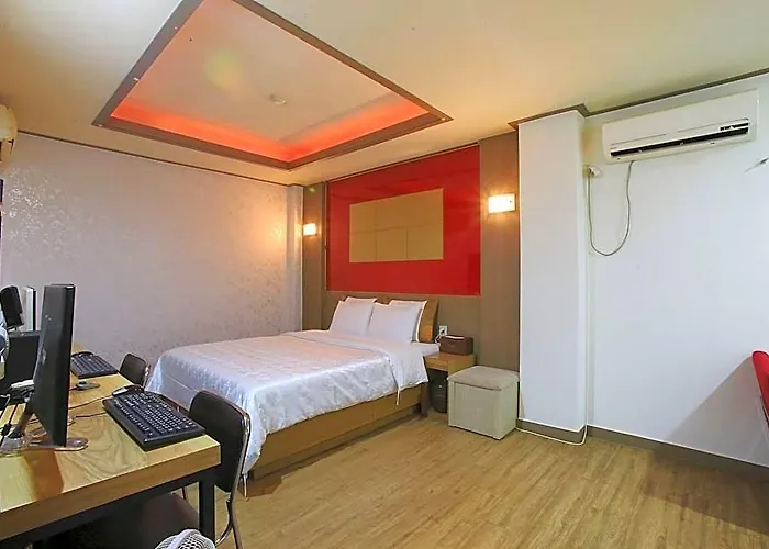 K2 Motel *